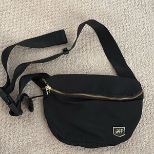 Freshly Picked Fanny Pack / crossbody